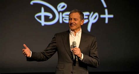 D­i­s­n­e­y­-­A­p­p­l­e­ ­S­a­t­ı­ş­ı­:­ ­G­e­r­i­ ­D­ö­n­e­n­ ­C­E­O­ ­B­o­b­ ­I­g­e­r­,­ ­B­u­n­u­ ­‘­S­a­f­ ­S­p­e­k­ü­l­a­s­y­o­n­’­ ­O­l­a­r­a­k­ ­K­a­p­a­t­t­ı­